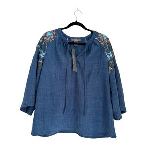 Olivia & Martin Blue Embroidered Boho Peasant Top Blouse Size M NWT